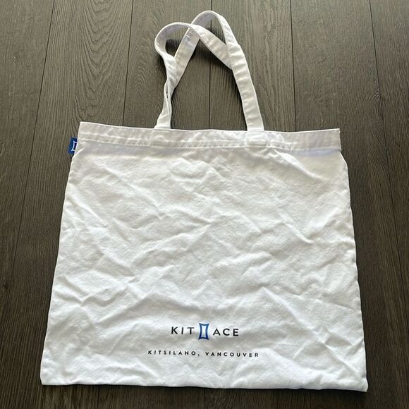 KIT & ACE | Canvas Tote Kitsilano Bag - Picture 1 of 9